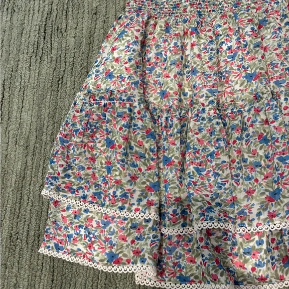 BB Dakota ruffle floral skirt lined mini - Picture 2 of 14